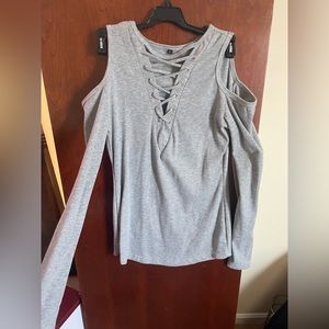 Gray long sleeve shirt